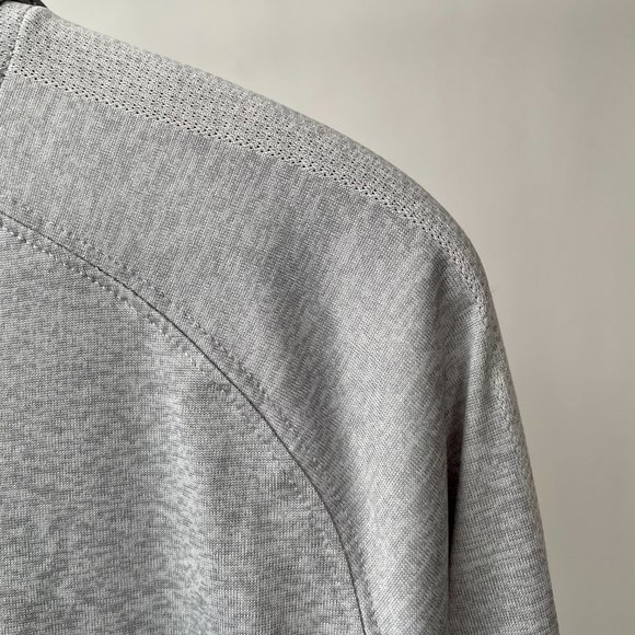 Toronto Blue Jays MLB Lightweight Long Sleeve Hooded Athletic T Shirt, Size M - Picture 3 of 6